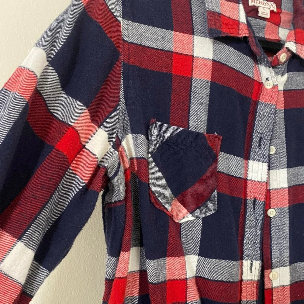 Merona Plaid Size: L, blue, red & white, like new! - Picture 4 of 5
